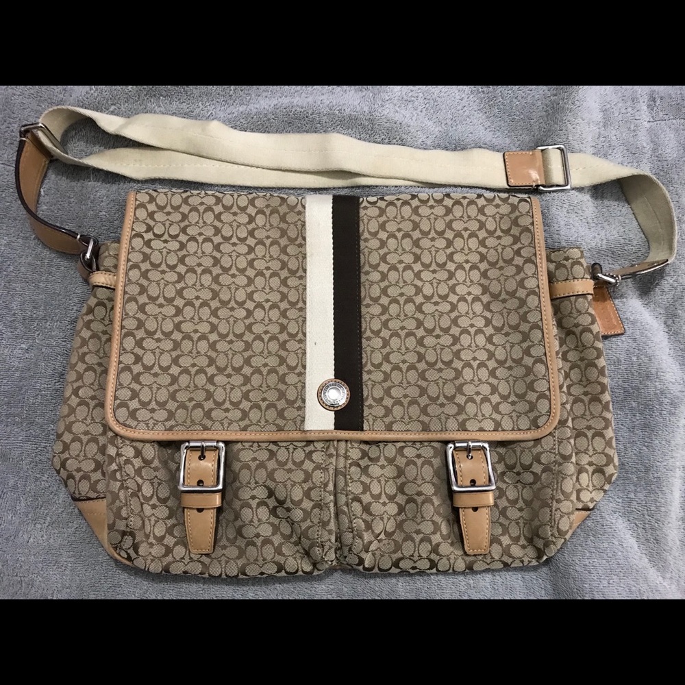 Tan Coach messenger bag